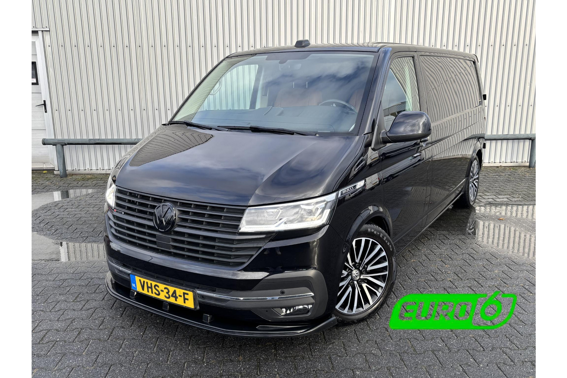 Volkswagen Transporter 2.0 TDI L2H1 BULLI 4Motion*AUTOM.*ACC*CAM*ECC*CARP